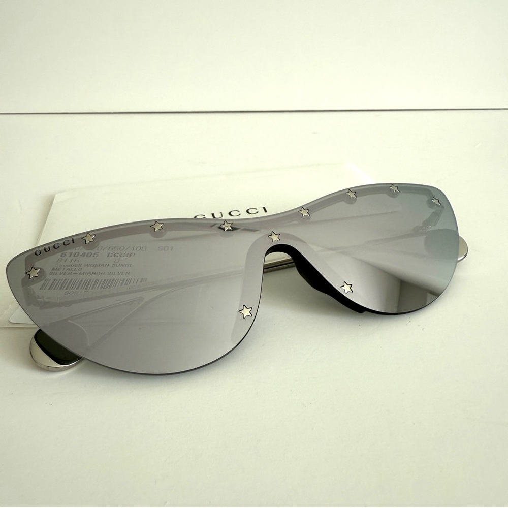 Authentic New Gucci Metal Riml we Star Studded Cat Eye Mirror Silver Sunglasses
